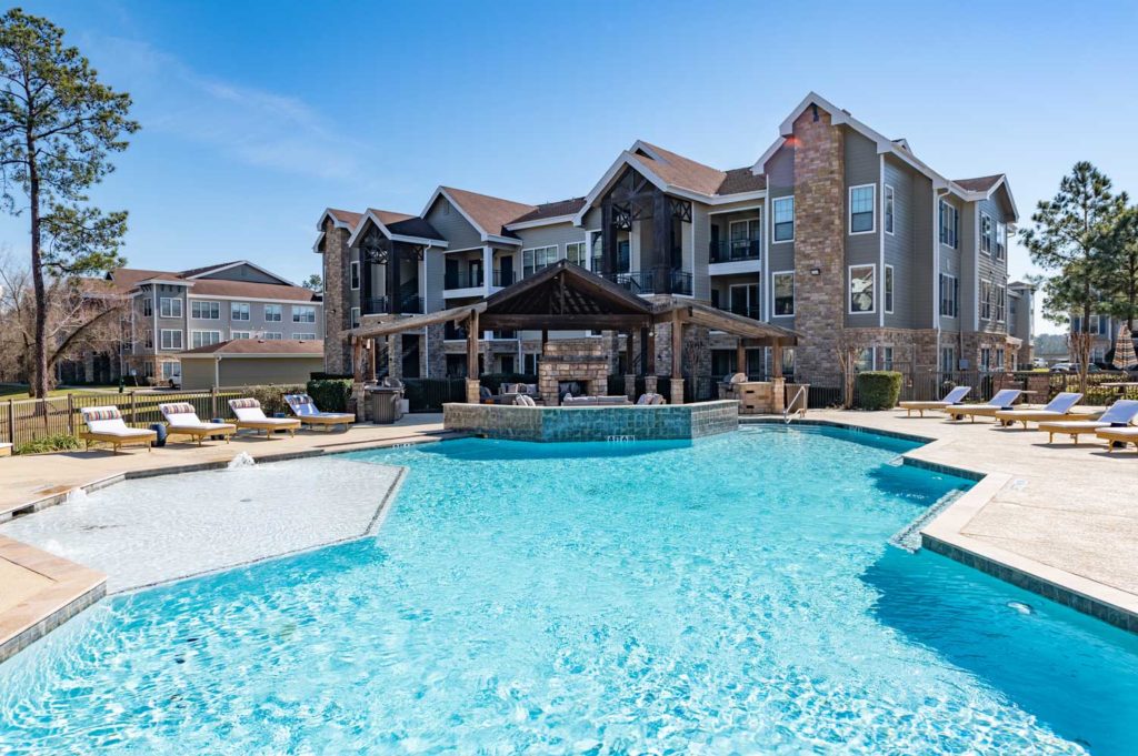 Villas at Valley Ranch; luxury pet friendly apartments near Kingwood Houston, TX; One two bedroom apartment homes for rent in Porter