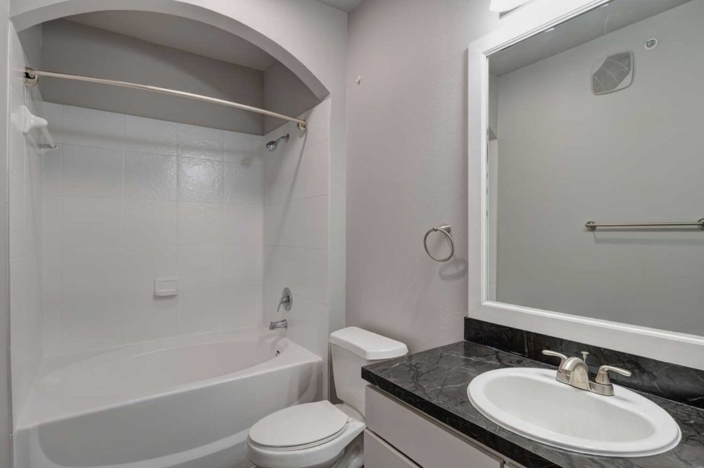 Villas at Valley Ranch; luxury pet friendly apartments near Kingwood Houston, TX; One two bedroom apartment homes for rent in Porter